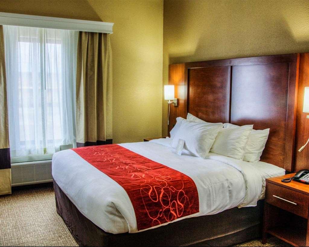Comfort Suites Plymouth Near Us-30 Zimmer foto